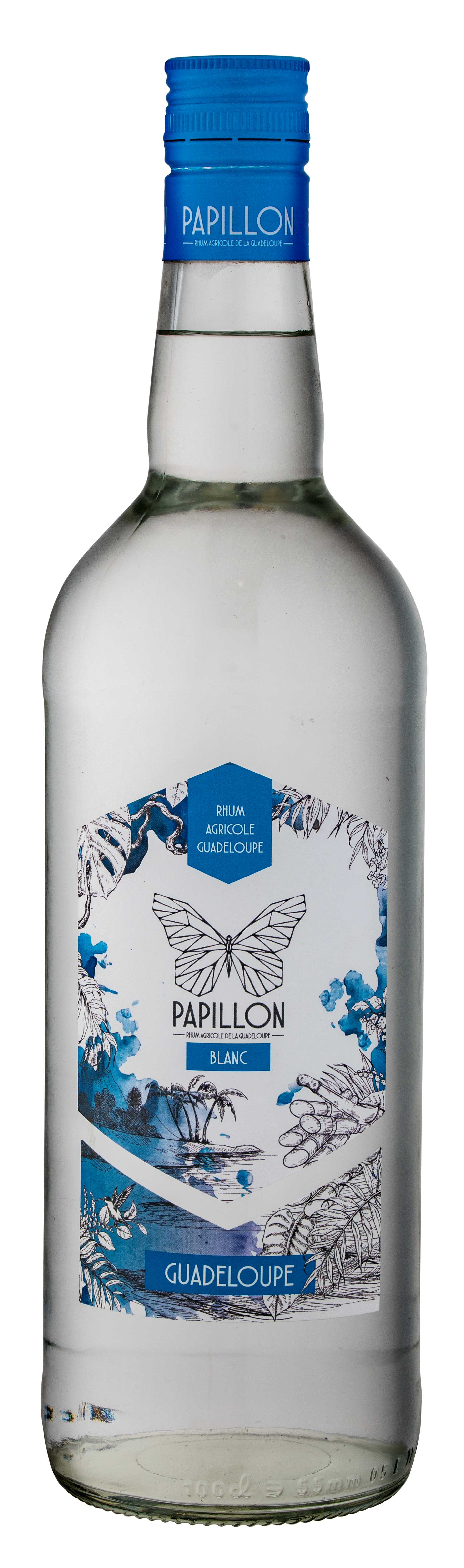 Rum Papillon Blanc Pouring